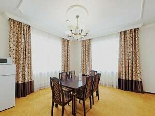 Гостиница Империал Кисловодск Люкс трехкомнатный-2