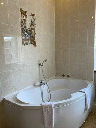 Гостиница Империал Кисловодск Люкс трехкомнатный-9