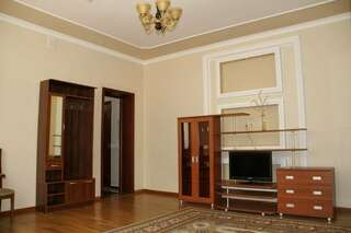 Гостиница Империал Кисловодск Люкс двухкомнатный-3